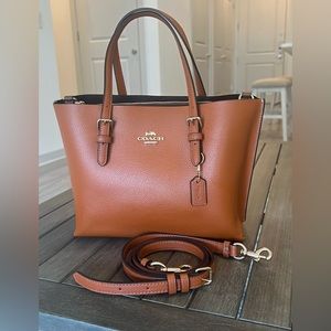 Coach Mollie tote 25